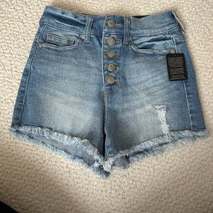 Jean shorts high waist never worn!
